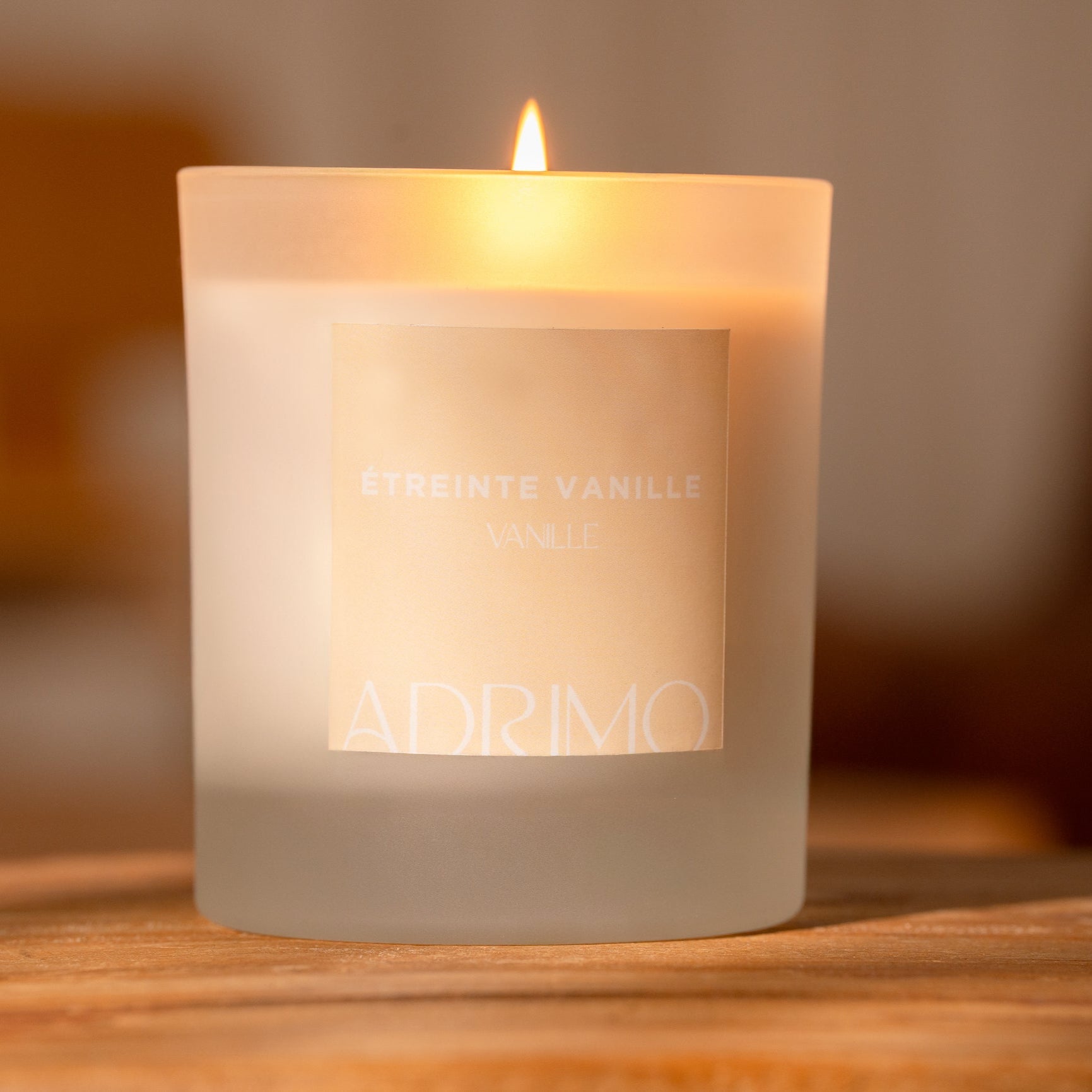 Bougie naturelle vanille Adrimo – ambiance cosy et parfum réconfortant