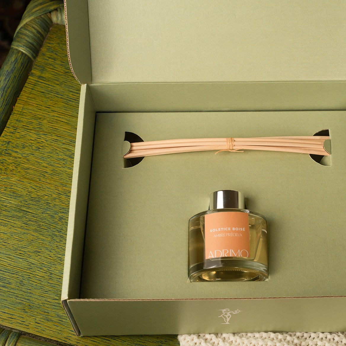 Diffuseur maison agrume & bois de santal Solstice Boisé – 100 ml, senteur fraîche et boisée