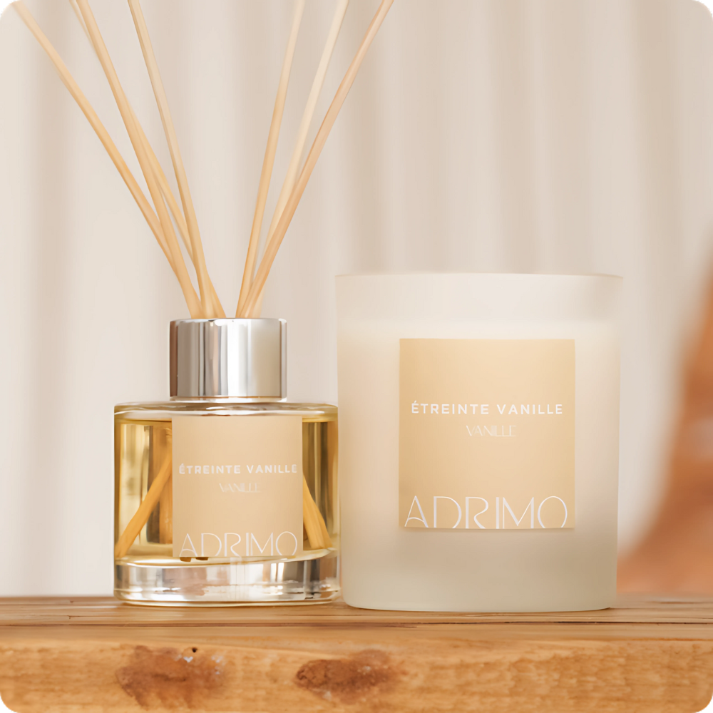 Coffret cadeau Adrimo avec bougie parfumée Étreinte Vanille et diffuseur naturel